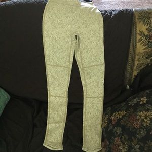 Gym shark leggings. Never worn. Brand new